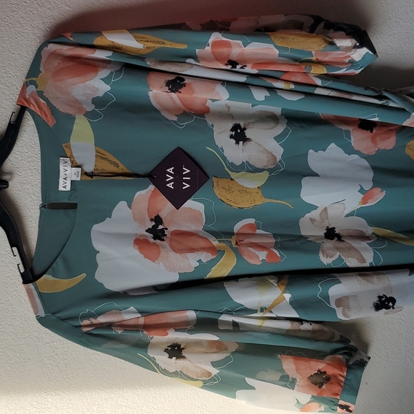 Plus size 💼 Floral Dress, has half sleeves by Ava Viv NWT New 🆕️ - Picture 2 of 6